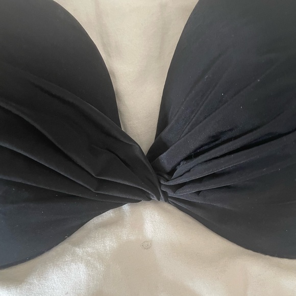 Black twist front la senza bra - 38 D - Picture 2 of 2